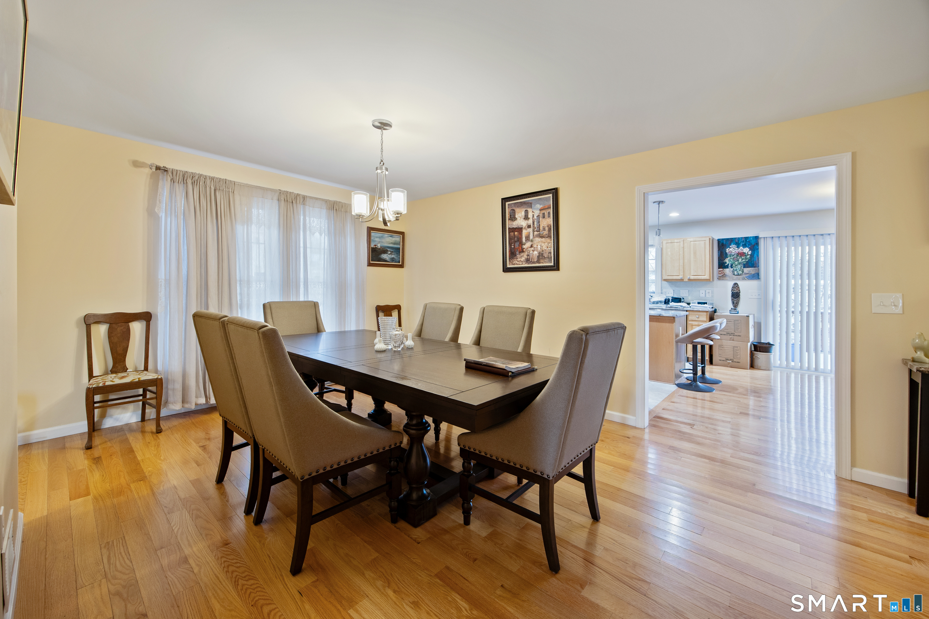 27 Amber Place Waterbury, CT 06705 - Photo 13 of 33