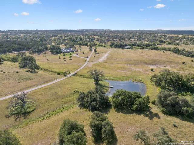 $1,360,000 | 817 Usener Road, Fredericksburg, TX 78624