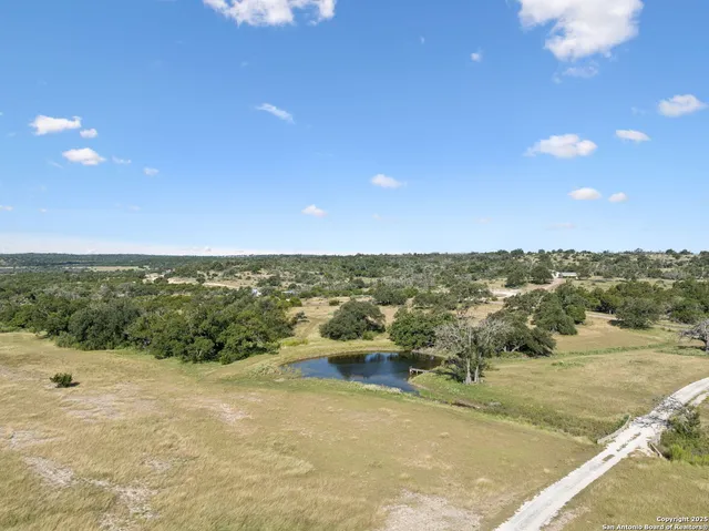 $1,360,000 | 817 Usener Road, Fredericksburg, TX 78624