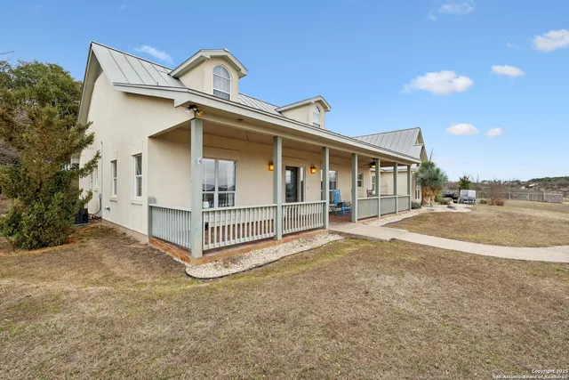 $1,360,000 | 817 Usener Road, Fredericksburg, TX 78624