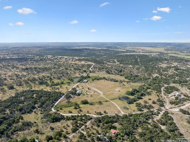 $1,360,000 | 817 Usener Road, Fredericksburg, TX 78624