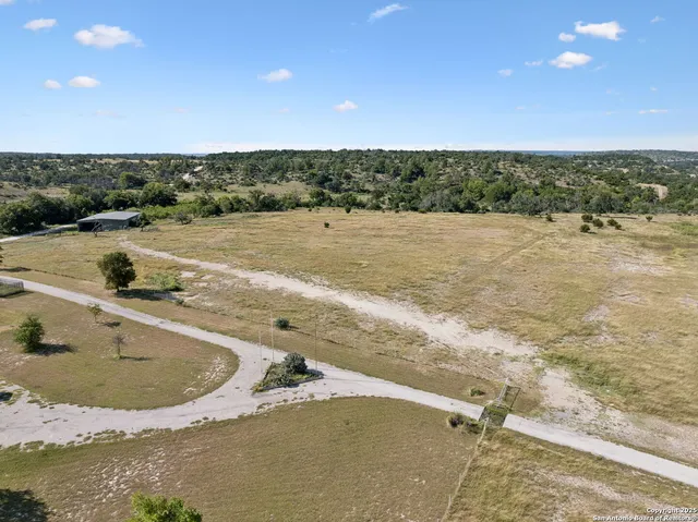 $1,360,000 | 817 Usener Road, Fredericksburg, TX 78624