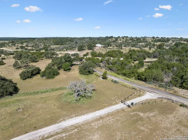 $1,360,000 | 817 Usener Road, Fredericksburg, TX 78624