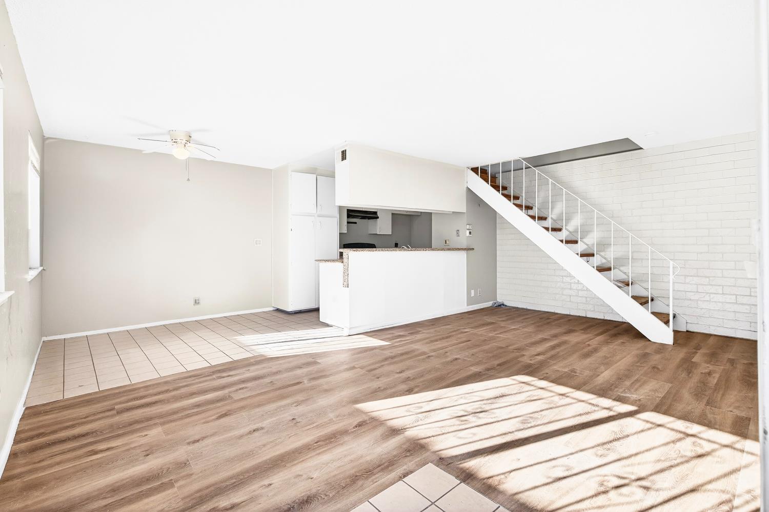 4427 Calandria Street, Unit 2 Stockton, CA 95207 - Photo 4 of 21