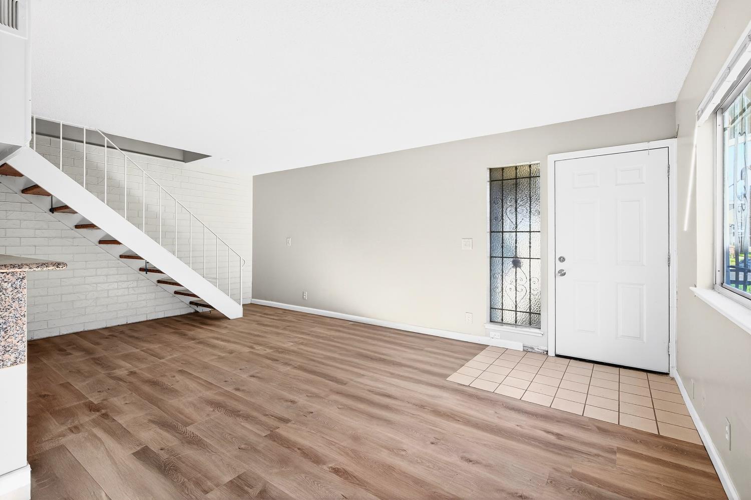 4427 Calandria Street, Unit 2 Stockton, CA 95207 - Photo 6 of 21