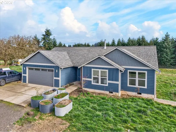 $798,000 | 1023 Spirit Lake Highway, Castle Rock, WA 98611