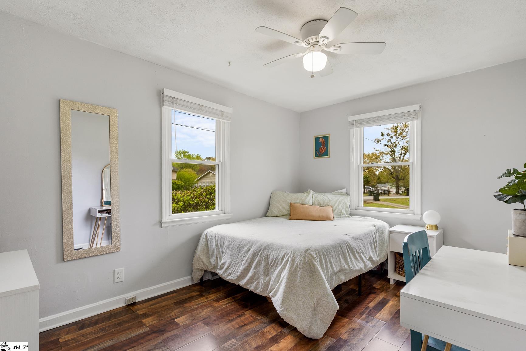 200 Duke Street Easley, SC 29640 - Photo 16 of 26