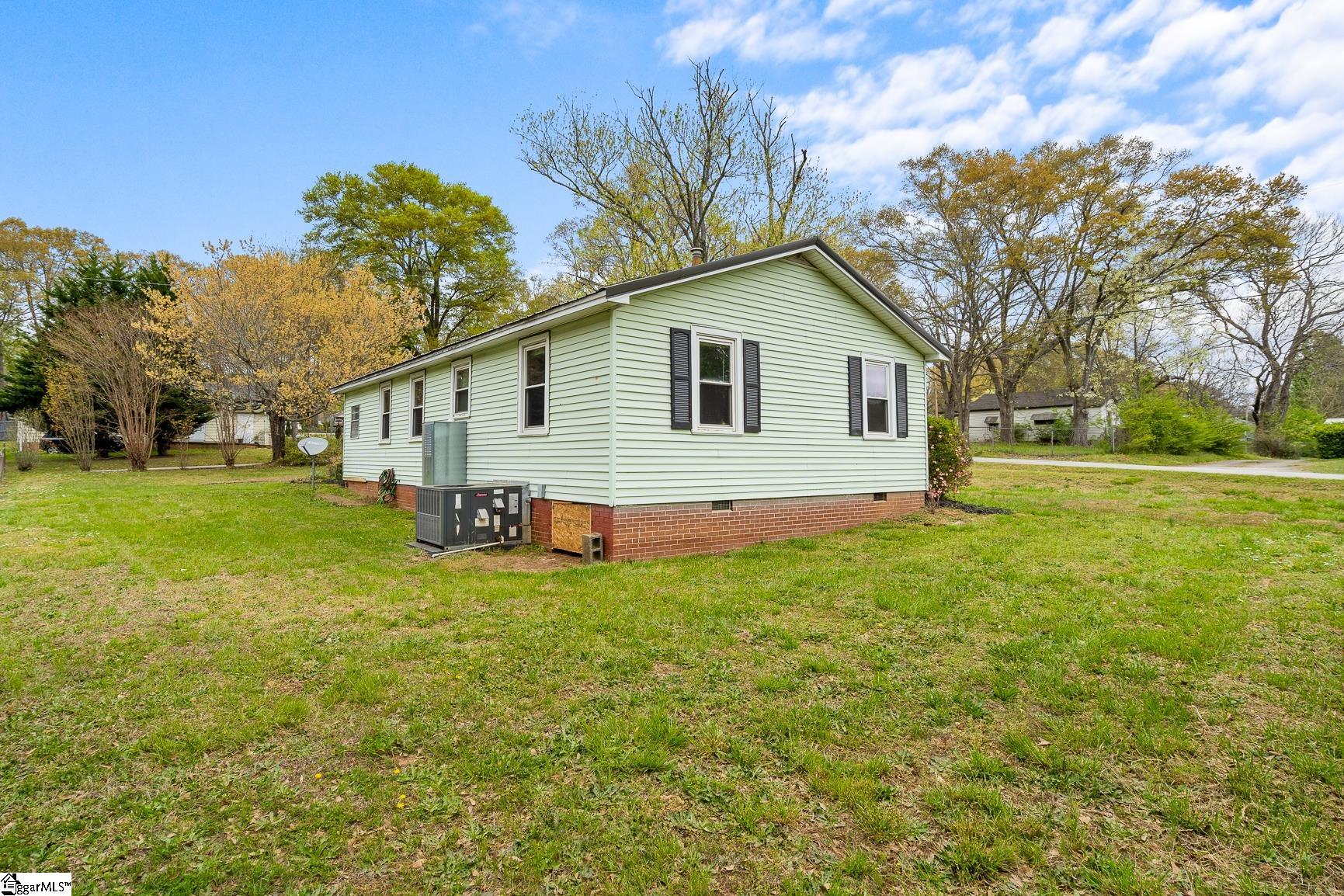 200 Duke Street Easley, SC 29640 - Photo 25 of 26