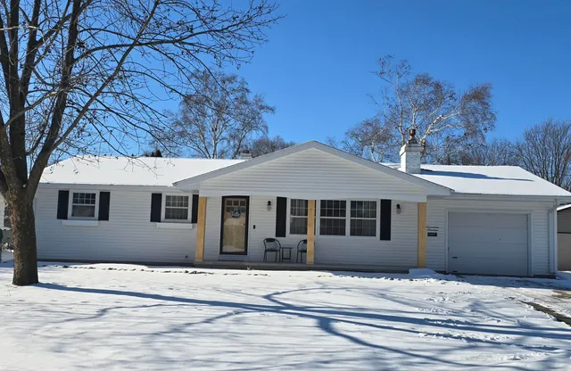 $280,000 | 1719 South Seminole Road, Appleton, WI 54914