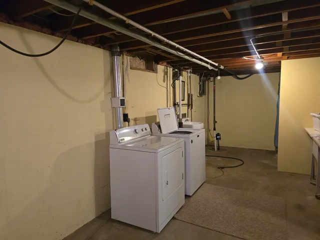 $280,000 | 1719 South Seminole Road, Appleton, WI 54914