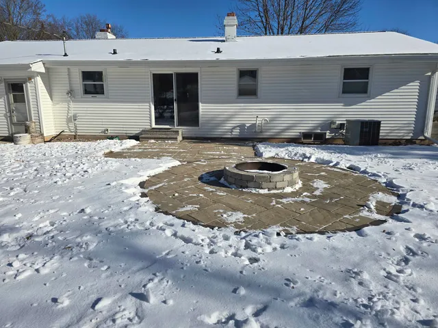 $280,000 | 1719 South Seminole Road, Appleton, WI 54914