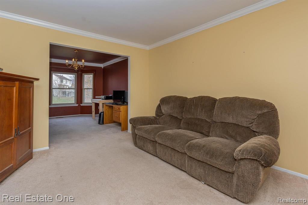 1958 Brookfield Road Rochester Hills, MI 48306 - Photo 8 of 35