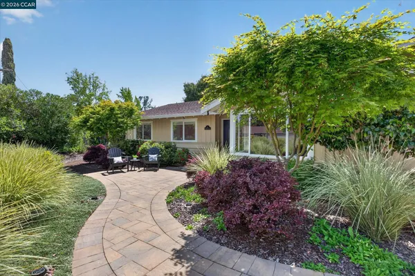 $2,100,000 | 26 Carisbrook Drive, Orinda, CA 94563