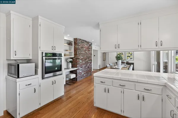 $2,100,000 | 26 Carisbrook Drive, Orinda, CA 94563