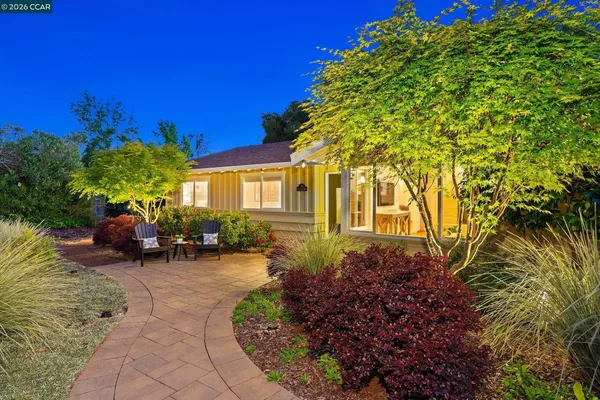 $2,100,000 | 26 Carisbrook Drive, Orinda, CA 94563
