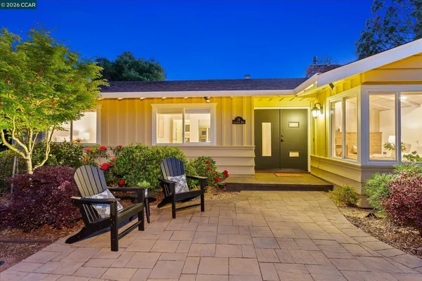 $2,100,000 | 26 Carisbrook Drive, Orinda, CA 94563