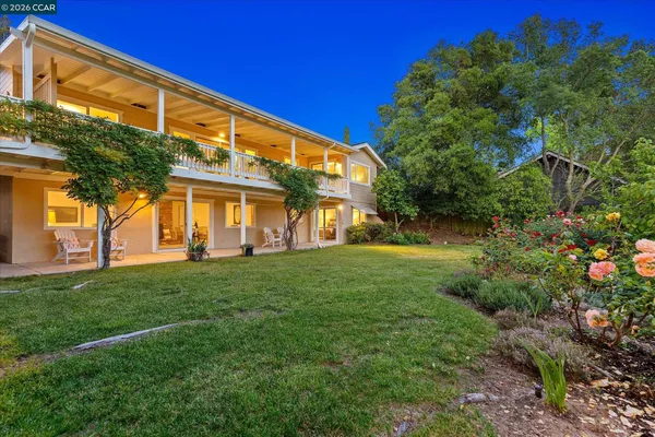 $2,100,000 | 26 Carisbrook Drive, Orinda, CA 94563