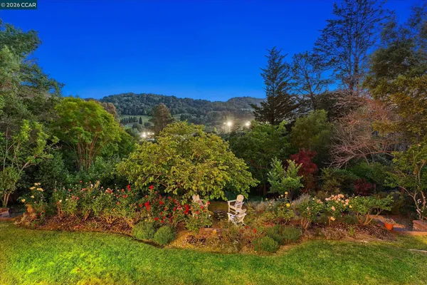 $2,100,000 | 26 Carisbrook Drive, Orinda, CA 94563