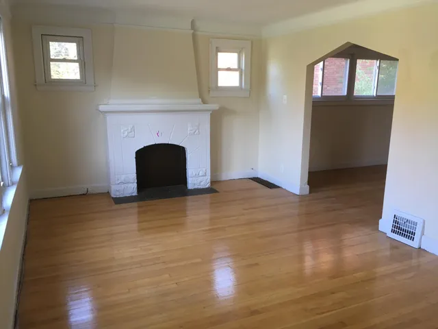 $745 | 15018 Hubbell Avenue, Unit 2, Detroit, MI 48227