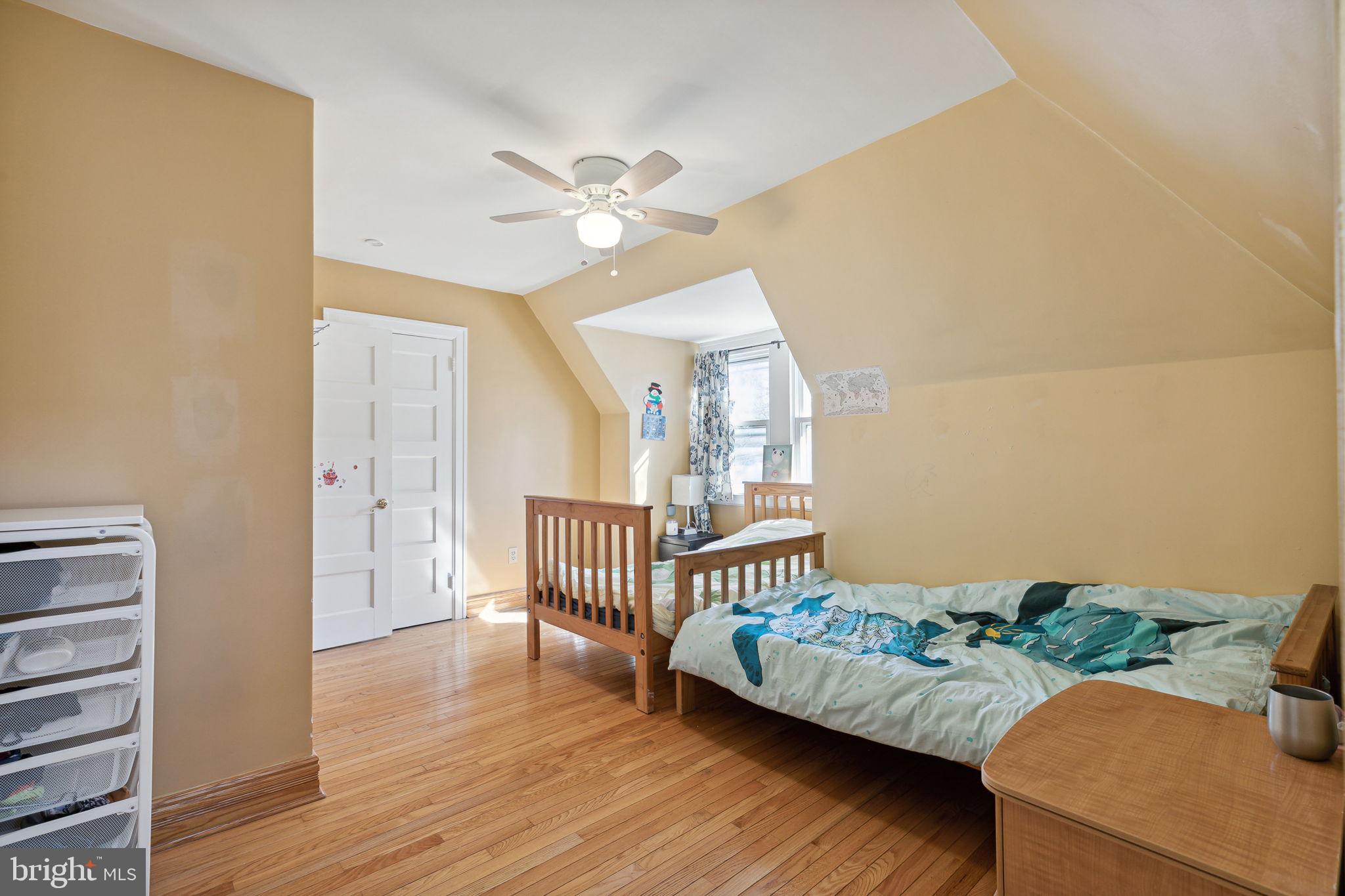 1058 Huntingdon Pike Huntingdon Valley, PA 19006 - Photo 25 of 46