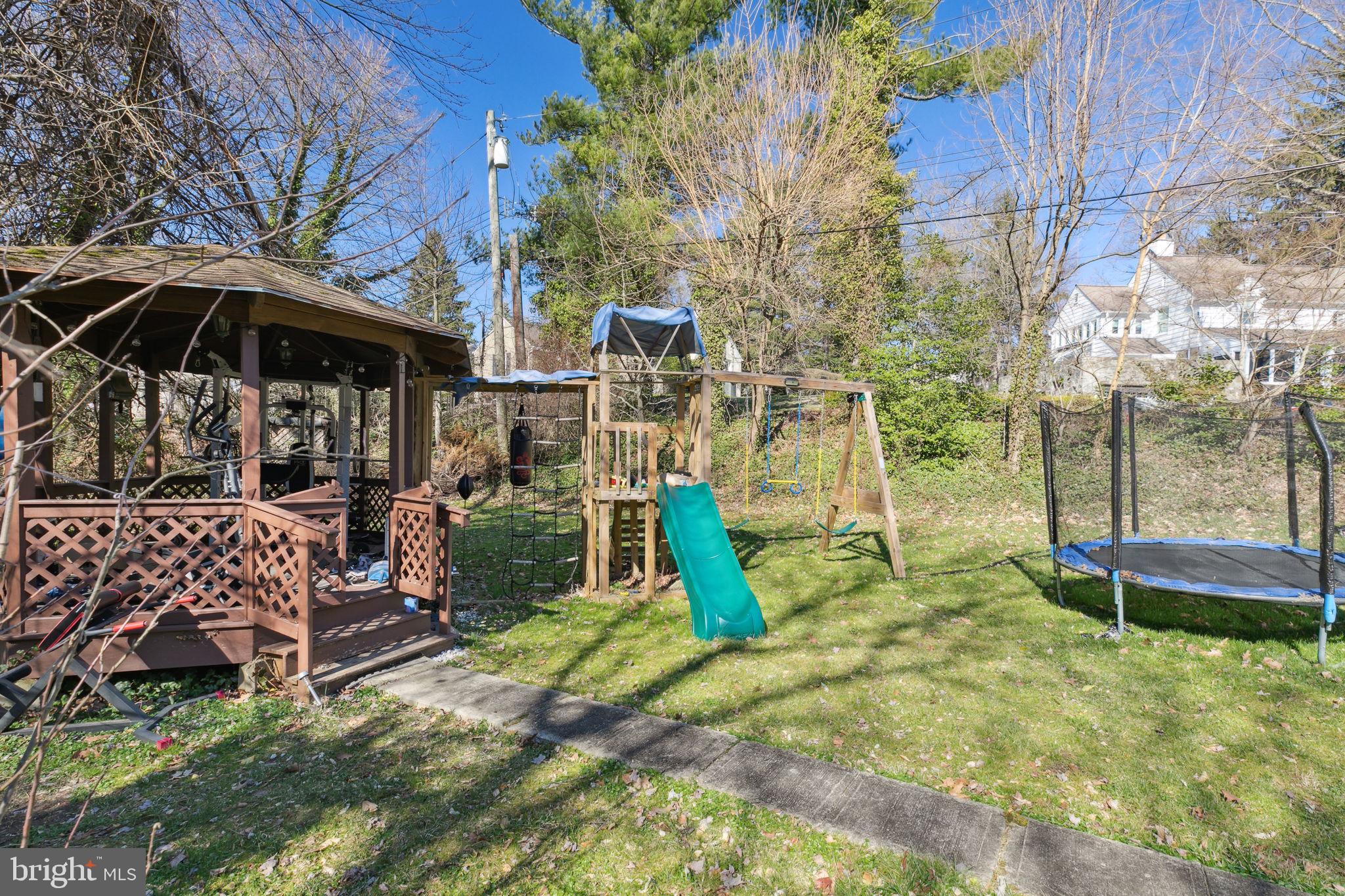 1058 Huntingdon Pike Huntingdon Valley, PA 19006 - Photo 29 of 46