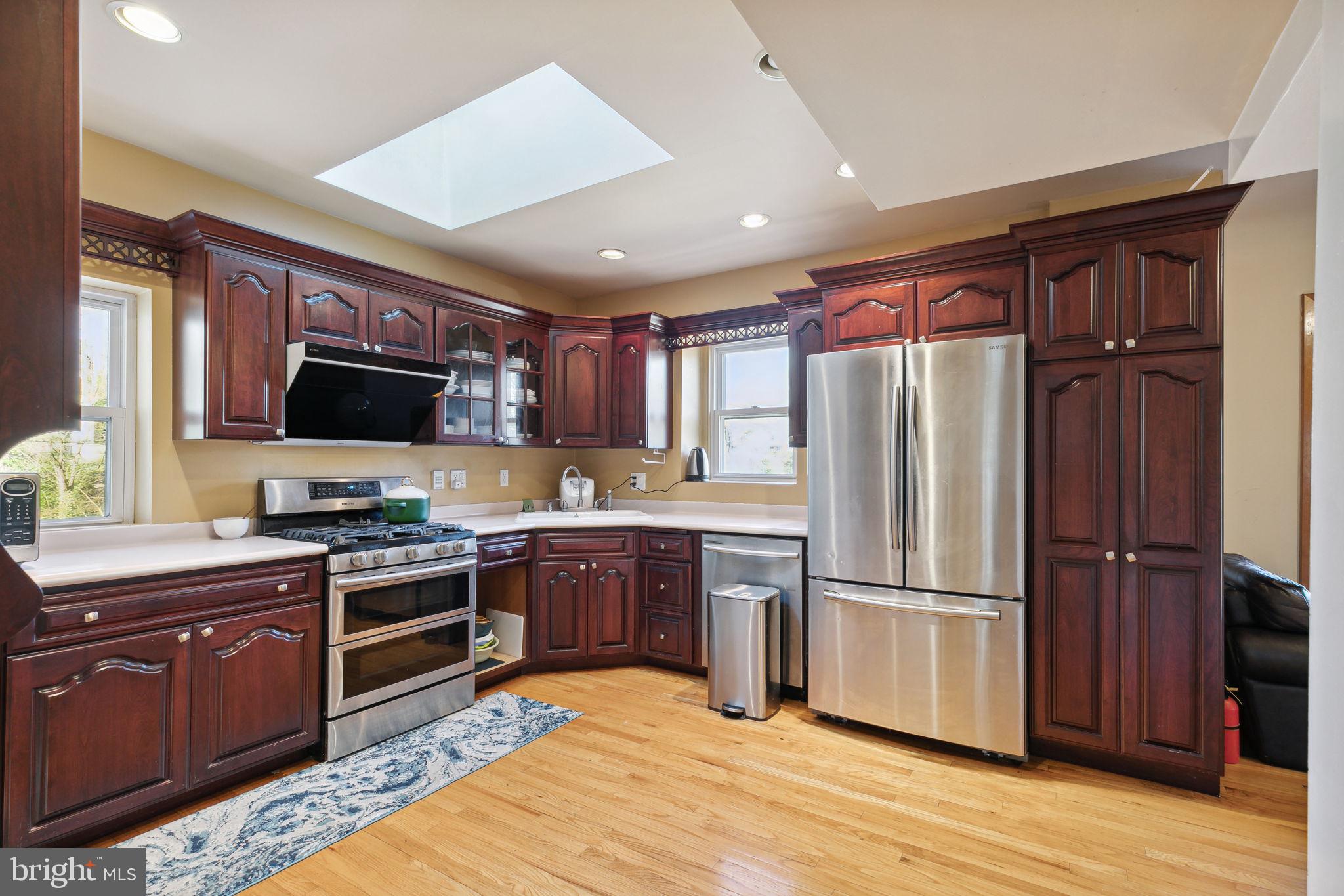 1058 Huntingdon Pike Huntingdon Valley, PA 19006 - Photo 41 of 46