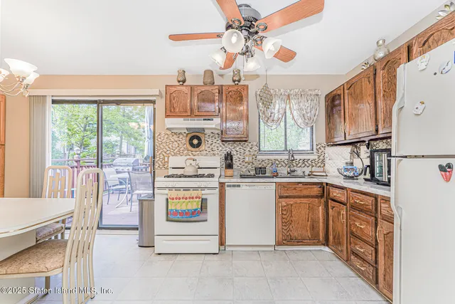 $679,000 | 97 Bower Court | Rossville