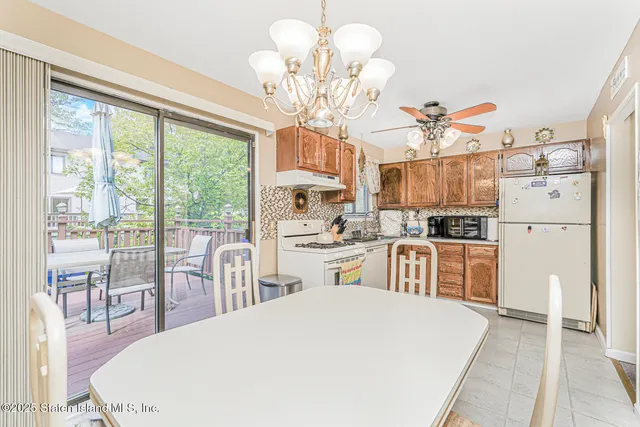 $679,000 | 97 Bower Court | Rossville