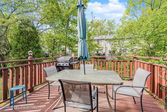 $679,000 | 97 Bower Court | Rossville