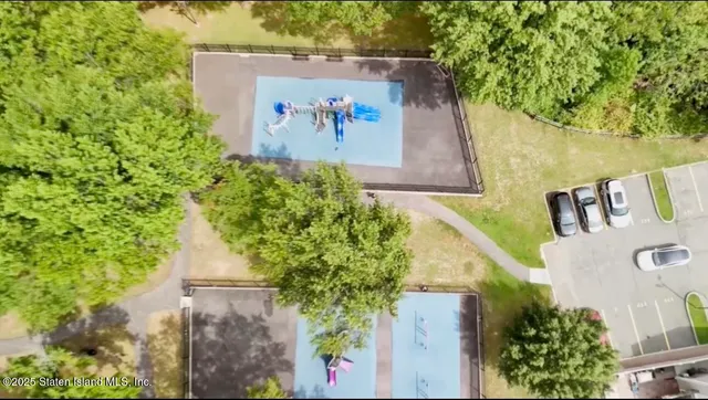 $679,000 | 97 Bower Court | Rossville