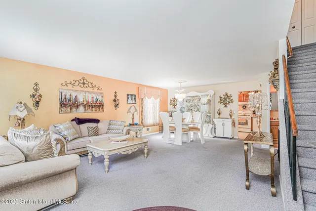 $679,000 | 97 Bower Court | Rossville