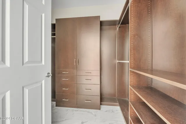 a view of walk in closet