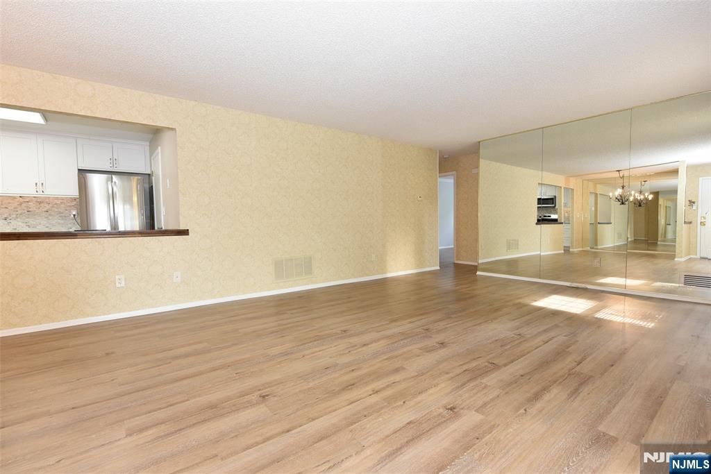 502 Harding Road, Unit 2 Freehold, NJ 07728 - Photo 5 of 20 Gallery Image 5