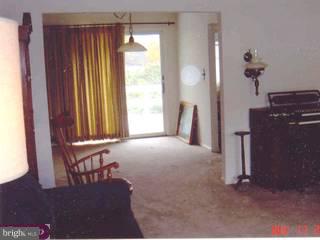 7 Knoll Road Stratford, NJ 08084 - Photo 3 of 4