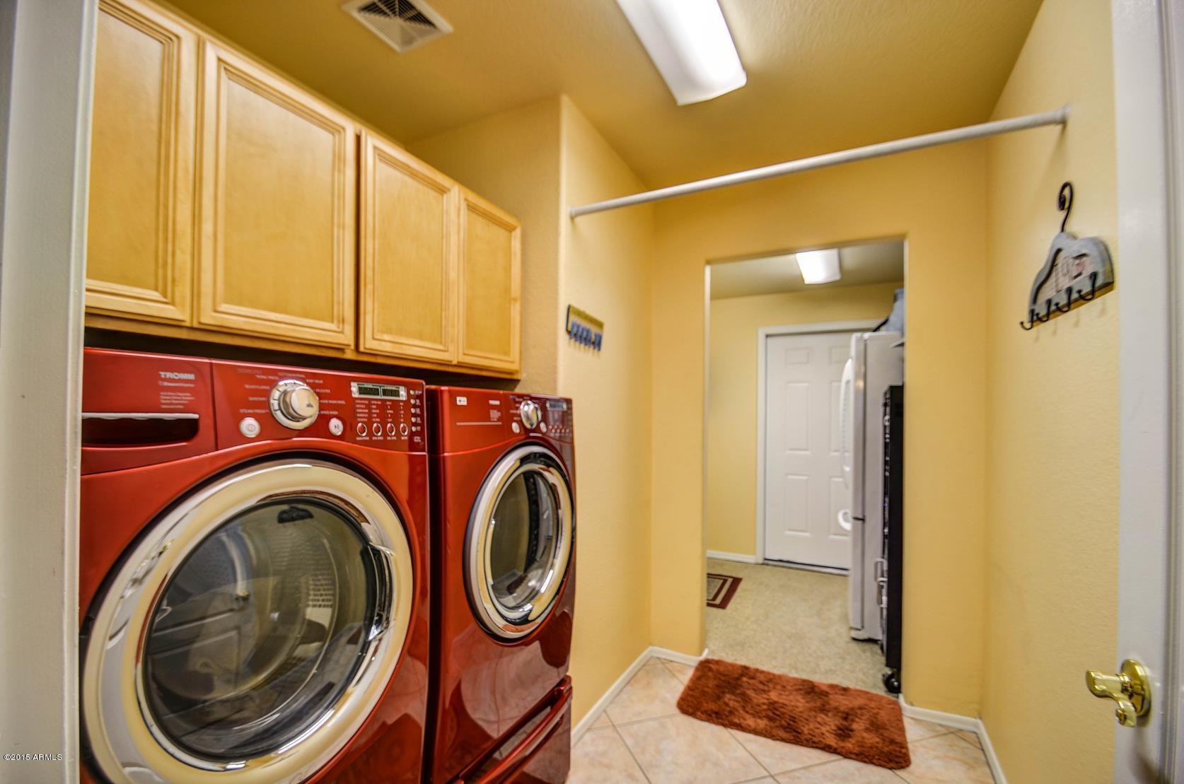 3060 East Hope Street Mesa, AZ 85213 - Photo 33 of 48 laundry