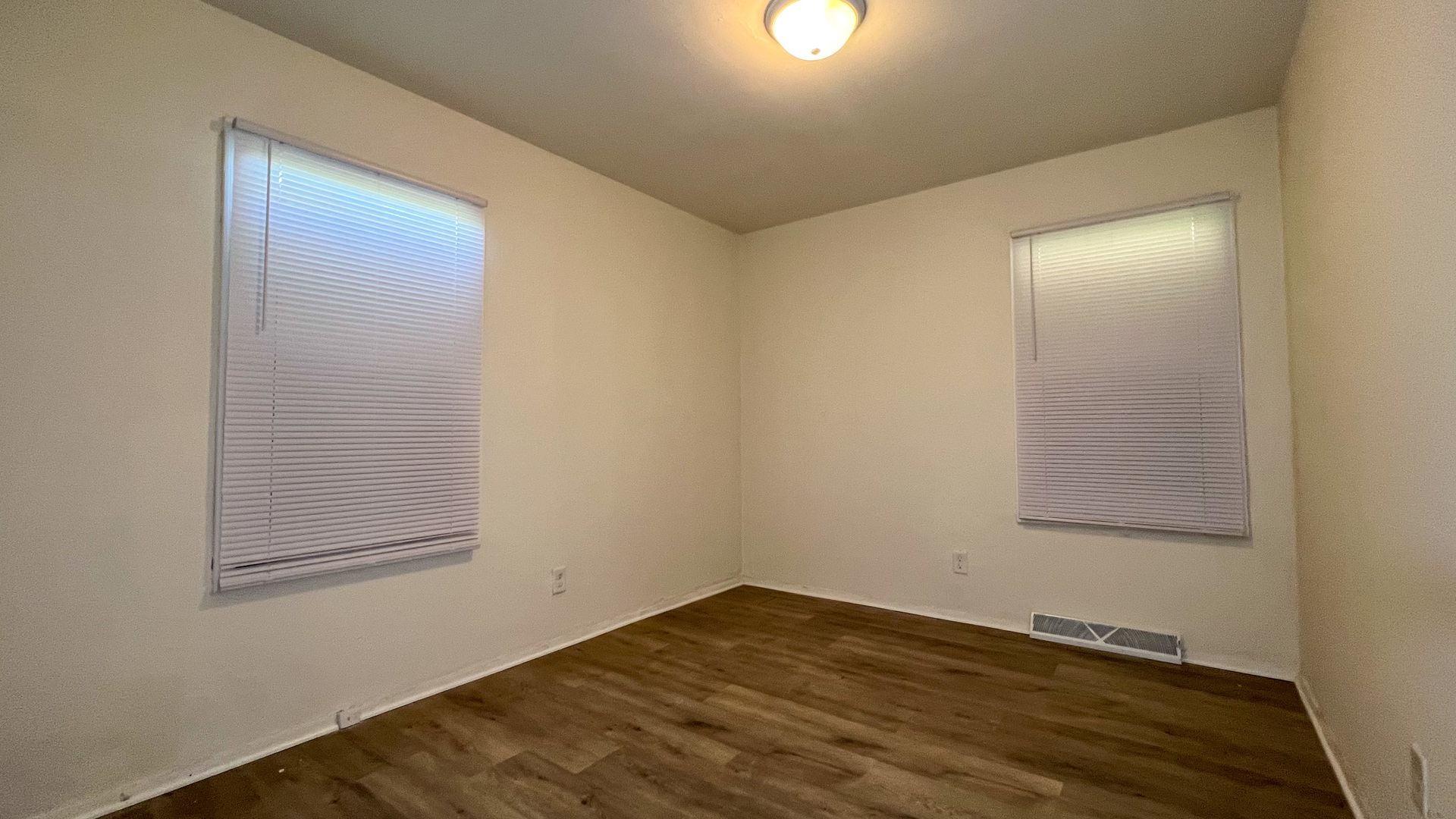 29 Circle Drive Dixmoor, IL 60426 - Photo 9 of 13