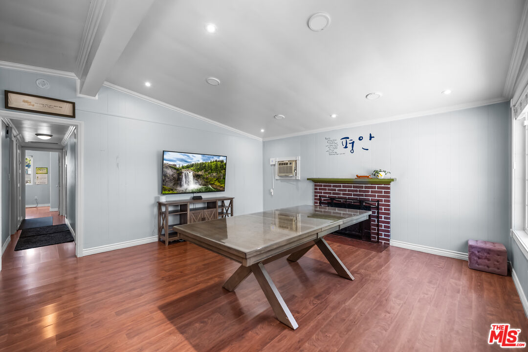160 West Jay Street Carson, CA 90745 - Photo 2 of 18