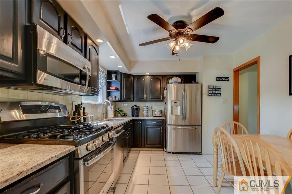 7 Continental Road Somerset, NJ 08873 - Photo 4 of 24 Gallery Image 4