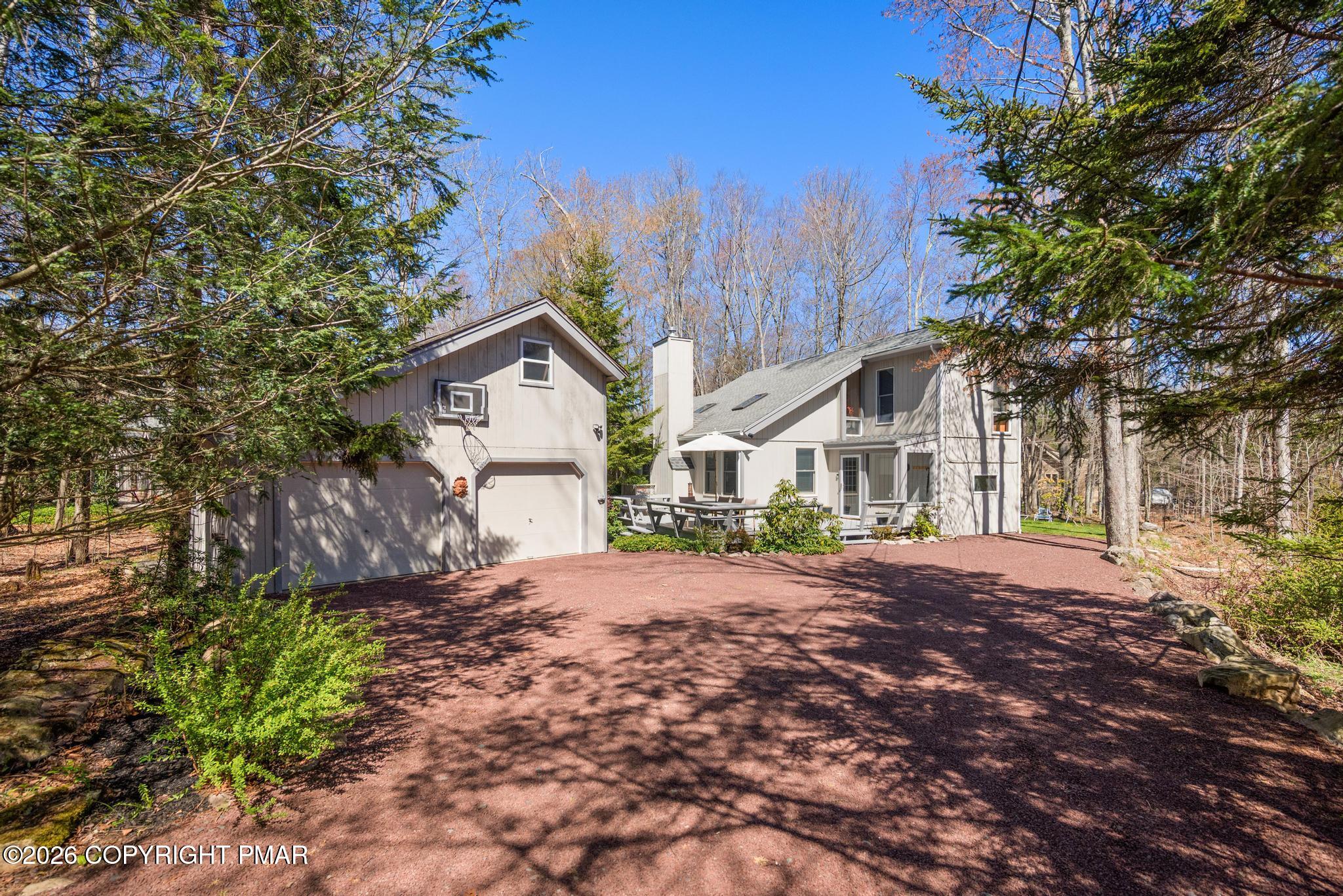 283 Long View Lane Pocono Pines, PA 18350 - Photo 6 of 58 PAX_9986