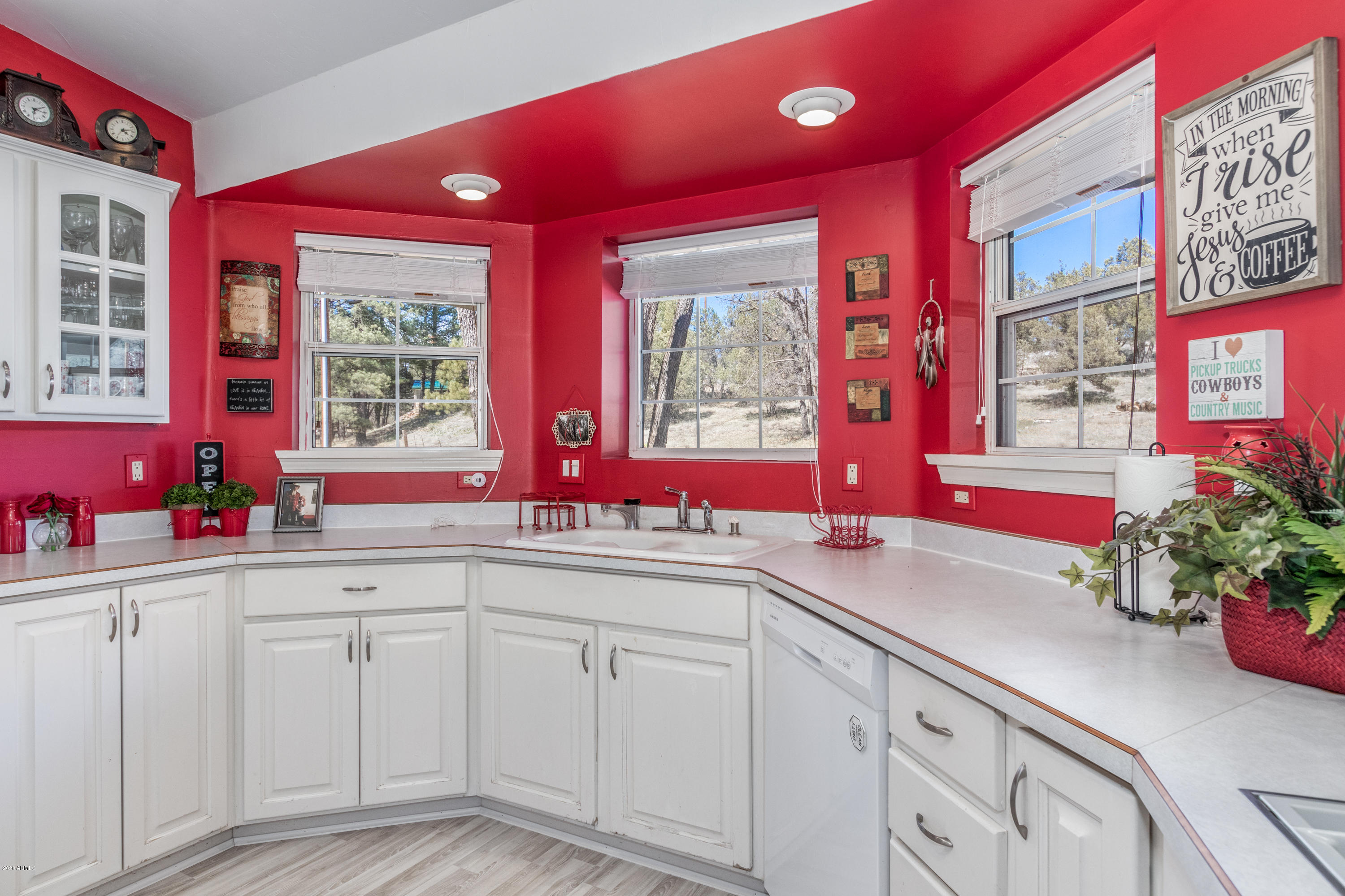 712 Running Elk Road Payson, AZ 85541 - Photo 9 of 33 Full-7