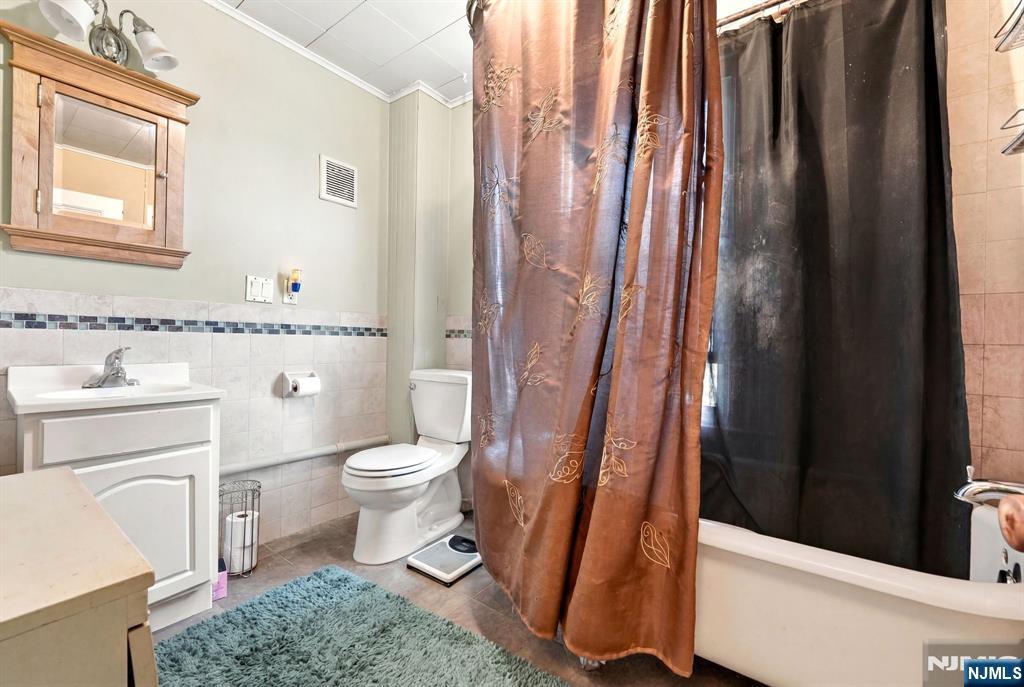 60 Martin Road Verona, NJ 07044 - Photo 30 of 40 Gallery Image 30