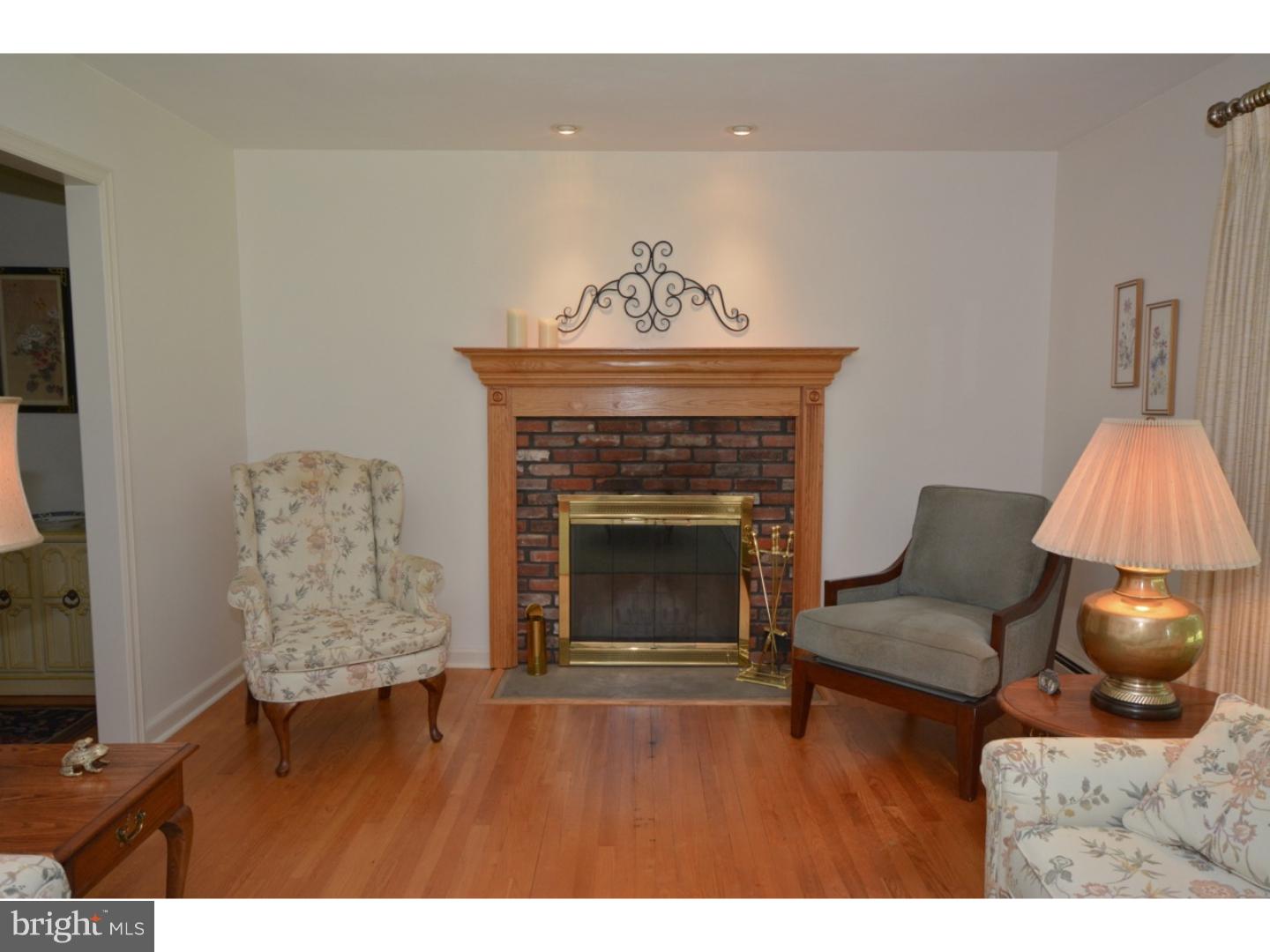 1 Reigate Way Titusville, NJ 08560 - Photo 4 of 21