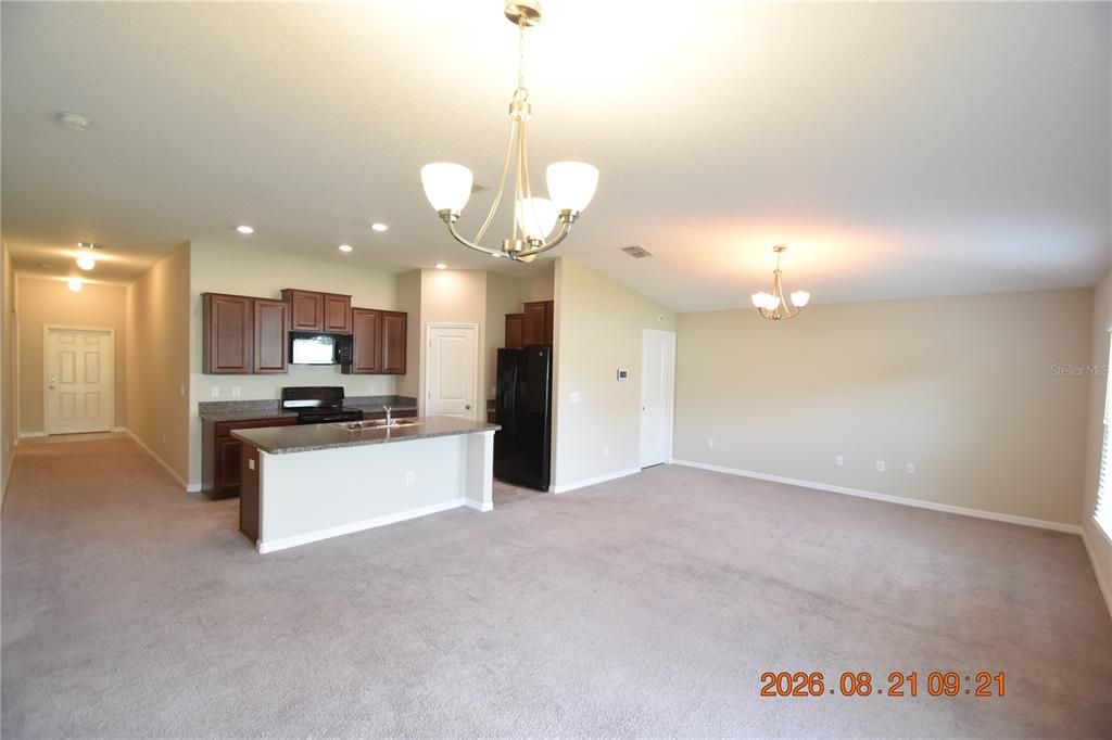 8436 Hunters Fork Loop Ruskin, FL 33573 - Photo 6 of 40 Gallery Image 6