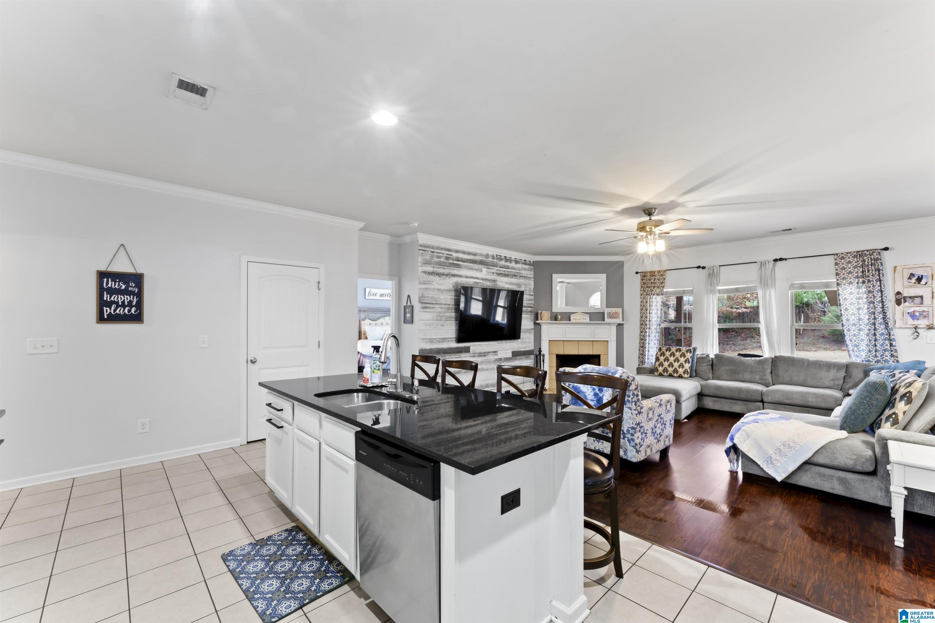 1047 Seminole Place Calera, AL 35040 - Photo 8 of 51