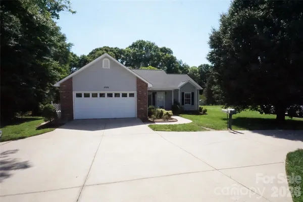 $325,000 | 3795 River Road, Hickory, NC 28602