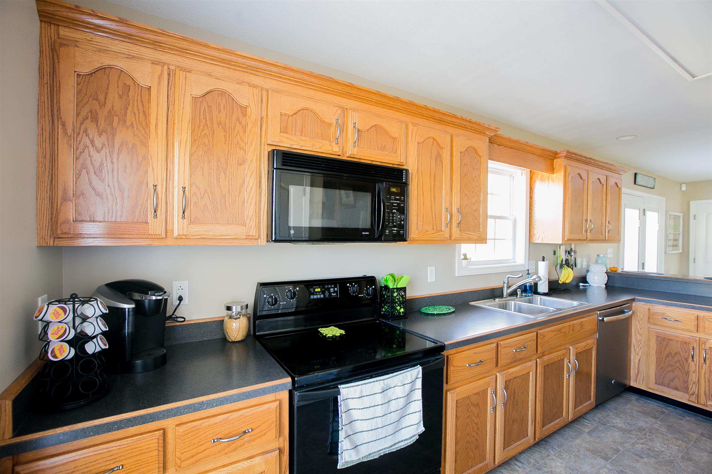 1453 Appleton Road Clarksville, TN 37043 - Photo 9 of 24 Gallery Image 9