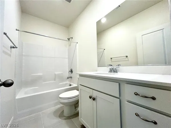 $2,850 | 12480 Kings Crk Place, Las Vegas, NV 89138