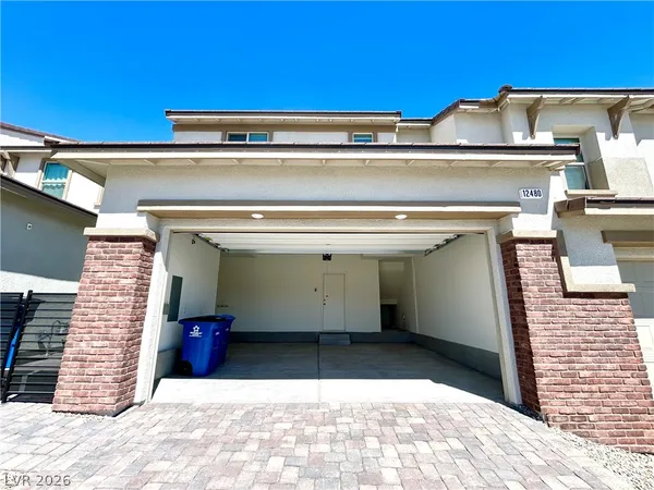 $2,850 | 12480 Kings Crk Place, Las Vegas, NV 89138