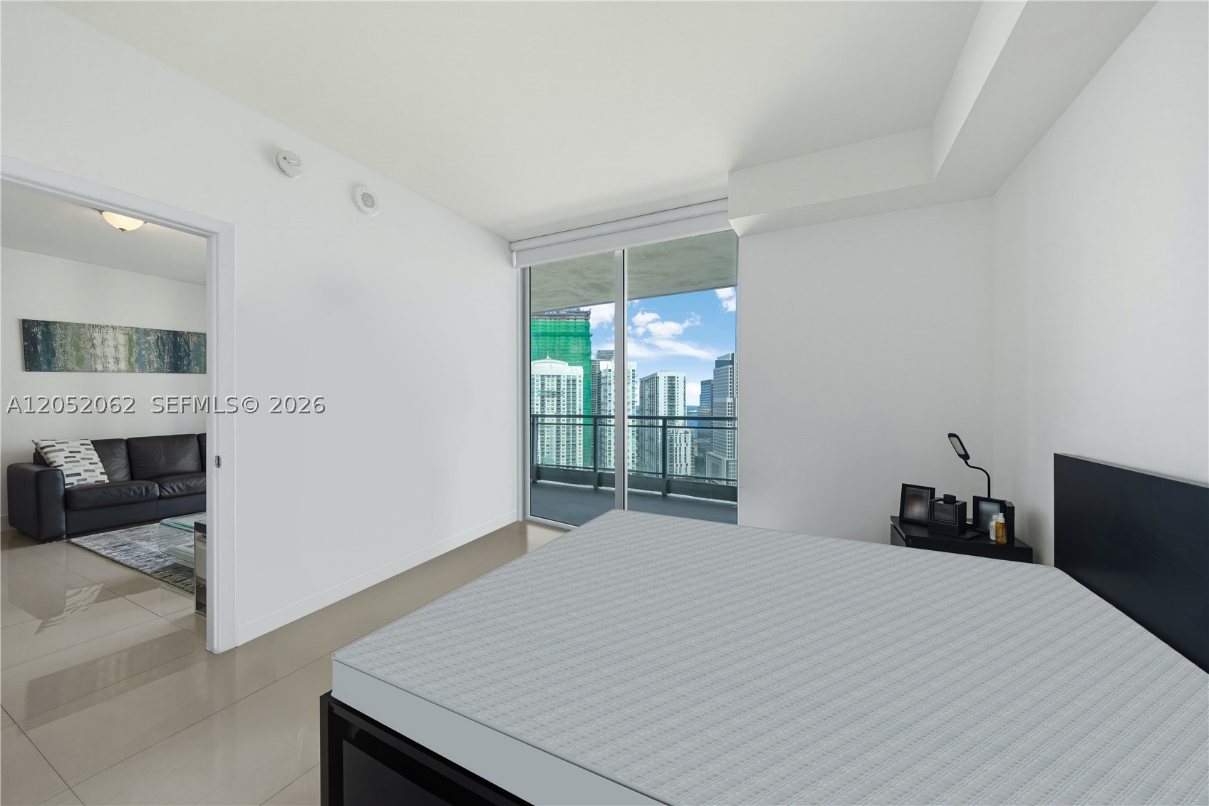 90 Southwest 3rd Street, Unit 3511 Miami, FL 33130 - Photo 12 of 18 2nd bedroom