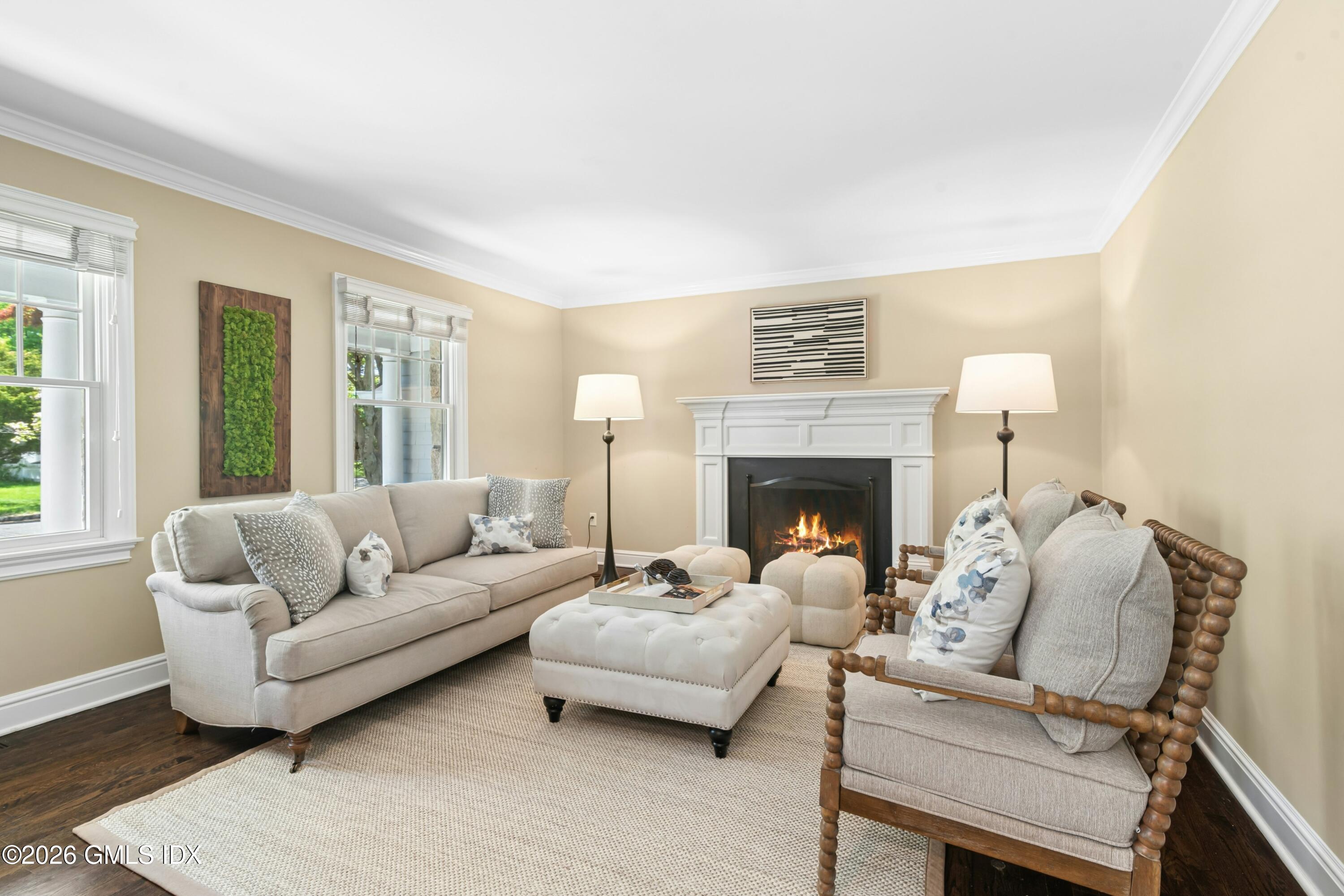48 Northridge Road Old Greenwich, CT 06870 - Photo 3 of 30 Living rm